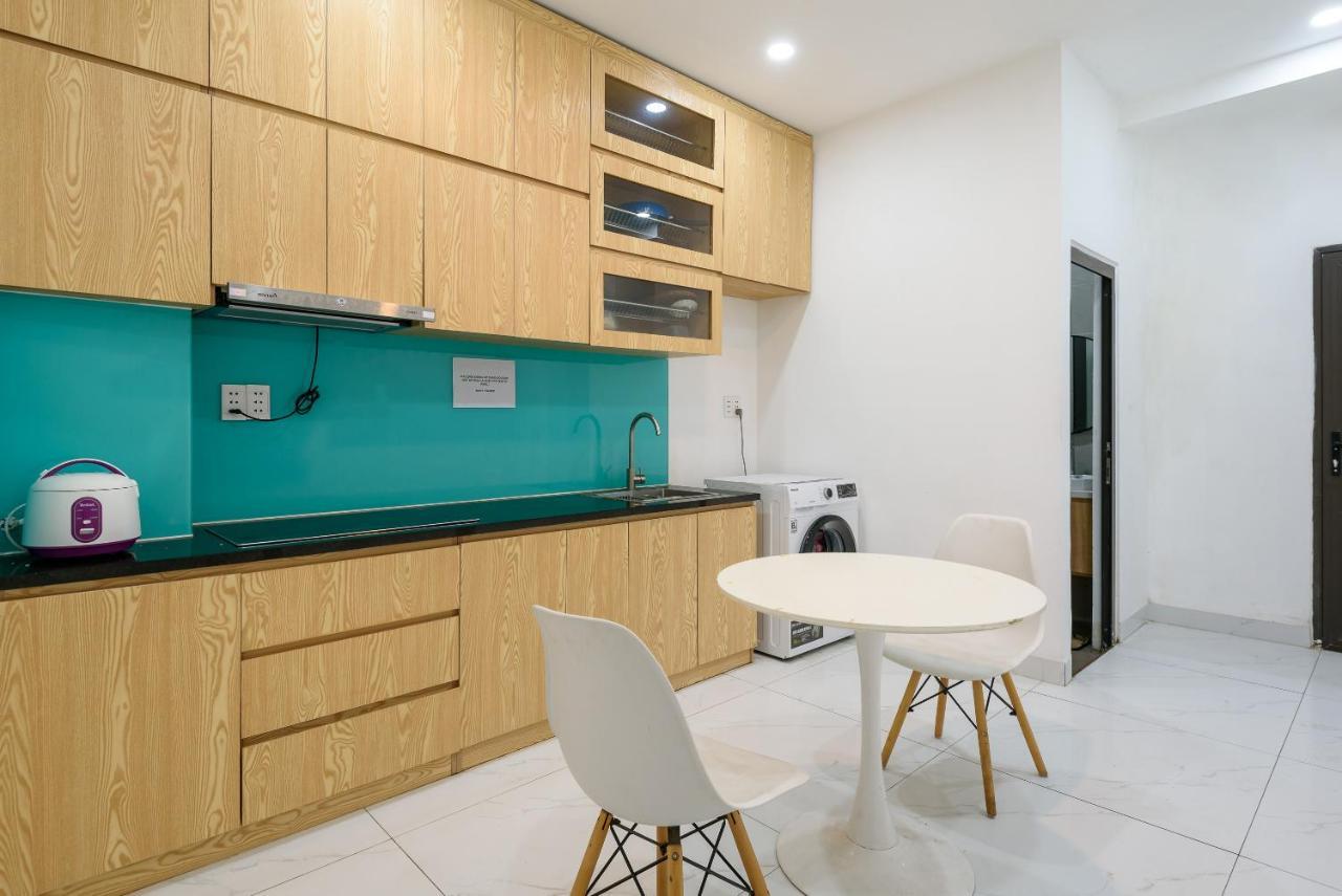 Cozrum Homes - Graceful Corner Хошимин Экстерьер фото