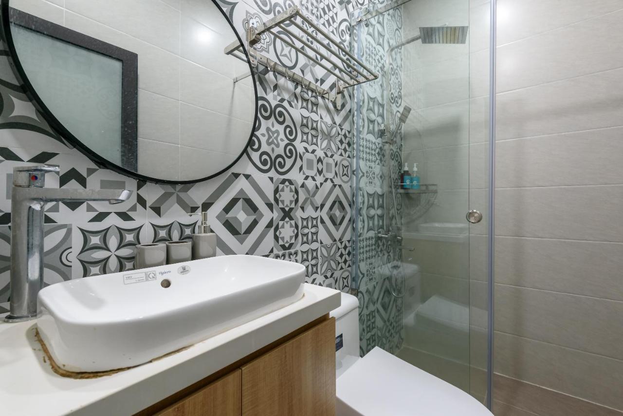 Cozrum Homes - Graceful Corner Хошимин Экстерьер фото